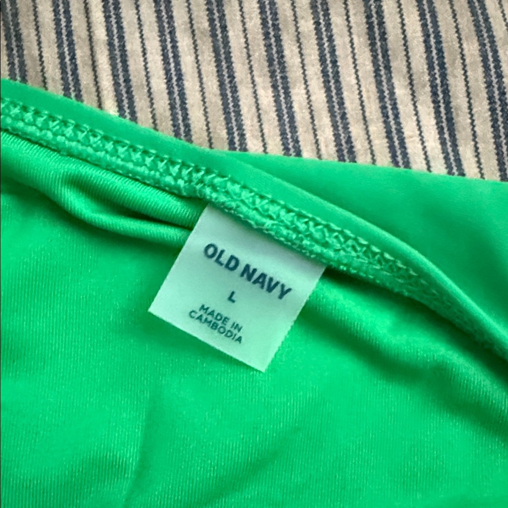New Old Navy Large Green Women's One Piece Swimsuit - Picture 2 of 11